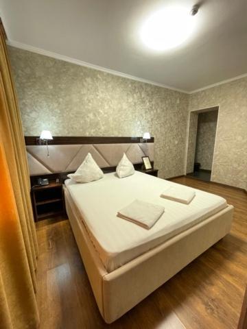 Diar Hotel Atyrau Luaran gambar